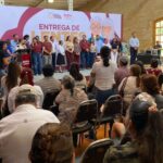ALCALDESA CARMEN LILIA CANTUROSAS Y CABILDO MEJORAN CALIDAD DE VIDA DE FAMILIAS CON  ENTREGA DE ANTEOJOS GRATUITOS 