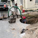 Trabaja COMAPA en la reparación de fugas de agua potable en la colonia Benito Juárez