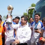 Recibe rector a los Correcaminos campeones de la Liga Premier