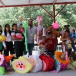 Regalan piñatas elaboradas por PPLs a niños y niñas migrantes de Matamoros