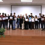 Concluyen alumnos de la UTTN Taller Cree Ser