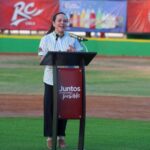 ENTREGA ALCALDESA CARMEN LILIA CANTUROSAS CAMPOS DE BÉISBOL RENOVADOS A NIÑOS DE LA LIGA ORIENTE