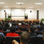 Comparte egresada de la UTTN experiencias de éxito con estudiantes de Mecatrónica