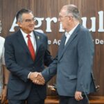 Acuerda Américo con SADER apoyos para productores de sorgo y maíz