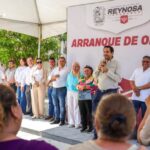 Vecinos y Alcalde de Reynosa dan banderazo a obra de drenaje en la Narciso Mendoza