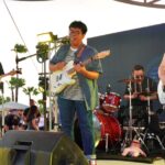 ROCKEANDO EN EL LAGUITO REÚNE A CIENTOS DE JÓVENES Y FAMILIAS EN UNA VELADA LLENA DE MÚSICA Y TALENTO LOCAL