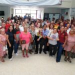 ENTREGA ALCALDESA CARMEN LILIA CANTUROSAS Y CABILDO 155 PARES DE LENTES PARA MEJORAR LA CALIDAD DE VIDA DE FAMILIAS NEOLAREDENSES