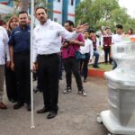 Cuenta la UAT con moderno quirófano móvil veterinario