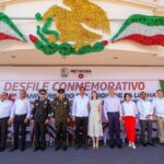 Apreciaron familias colorido Desfile Cívico-Militar del 215 Aniversario de la Lucha por la Independencia en Reynosa