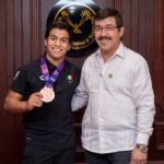 Reconoce rector a Lalo Sagastegui por sus logros deportivos a nivel internacional