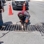 Efectúa Gobierno de Carlos Peña Ortiz aseguramiento de rejillas pluviales por robos