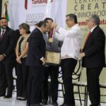 Entrega gobernador Premio Estatal de Ciencias, Creatividad e Innovación Tecnológica