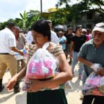 Entrega Pemex 30 toneladas de víveres en las comunidades del municipio Álamo Temapache, Veracruz