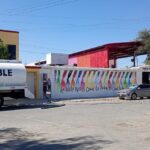 Distribuye COMAPA agua mediante pipas a planteles educativos de Reynosa