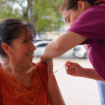 MANTIENE GOBIERNO MUNICIPAL JORNADA DE VACUNACIÓN CONTRA LA INFLUENZA EN TODAS LAS CLÍNICAS UNE