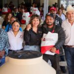 Lleva SEBIEN apoyos sociales a Ocampo