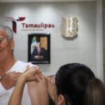 Exhorta Salud a vacunarse contra COVID e Influenza