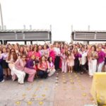 MUJERES DE LOS DOS LAREDOS SE UNEN EN CAMINATA BINACIONAL PARA CONMEMORAR EL DÍA INTERNACIONAL DE LA MUJER