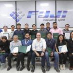 Forma UTTN talento especializado en ensamble electrónico con diplomado SMT