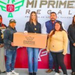 Apoya Alcalde Carlos Peña Ortiz a más de 100 mujeres mediante programa «Mi Primer Regalo»