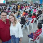 Disfrutan chicos y grandes “HP Cinema” en balcones de Alcalá, conviviendo con el diputado Humberto Prieto Herrera