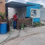 Apoya COMAPA con suministro de agua por medio de pipas en la col. Rincón de las Flores