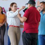 IMPULSA GOBIERNO MUNICIPAL SALUD VISUAL, ECONOMÍA FAMILIAR Y CALIDAD DE VIDA DE LOS NEOLAREDENSES CON ENTREGA DE ANTEOJOS
