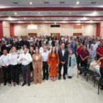 RECONOCE ALCALDESA CARMEN LILIA CANTUROSAS LABOR DEL MAGISTERIO Y ENTREGA BONO ECONÓMICO A MÁS DE 4 MIL MAESTROS