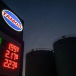 Los precios del petróleo se encarecen y las acciones de Estados Unidos en récord