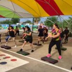 IMPULSA GOBIERNO MUNICIPAL EL BIENESTAR FEMENINO CON CLASES GRATUITAS DE STEP COREOGRÁFICO EN PLAZA DE LA MUJER