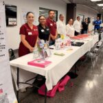 Lleva DIF-Reynosa campaña de lentes y programas a trabajadores de maquiladora