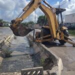 Efectuó Gobierno de Reynosa desazolve de drenes en Balcones de Alcalá y Arboledas