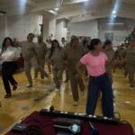 Imparten conferencia y activación física a mujeres del CEDES Altamira