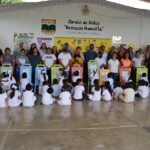 Adolescentes en conflicto con la Ley Penal elaboran y donan mobiliario de creación artística a Jardín de Niños de Güémez
