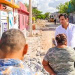 Verificó Carlos Peña Ortiz pavimentación en calle Emilio Portes Gil para asegurar calidad de la obra
