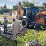 Atiende COMAPA fuga de agua potable en Riberas de Rancho Grande