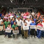 Entregó Carlos Peña Ortiz Becas a hijos de trabajadores sindicalizados