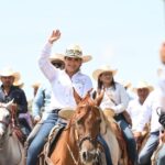 Cabalgata une a los pueblos: Olga Sosa en el 399 aniversario de Palmillas