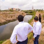No tirar basura en la vía pública: exhorta el Alcalde Carlos Peña Ortiz para facilitar flujo en drenes
