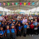 Entregó Carlos Peña Ortiz más de 500 mochilas con kits escolares en la primaria Iztaccíhuatl