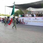 ENCABEZA CARMEN LILIA CANTUROSAS TRADICIONAL DESFILE CÍVICO POR EL DÍA DE LA INDEPENDENCIA