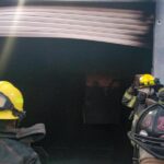 Protección Civil y Bomberos atendió el reporte de incendio en el cuarto de una subestación eléctrica