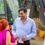 Supervisó Carlos Peña Ortiz la rehabilitación de pavimento en Residencial del Valle